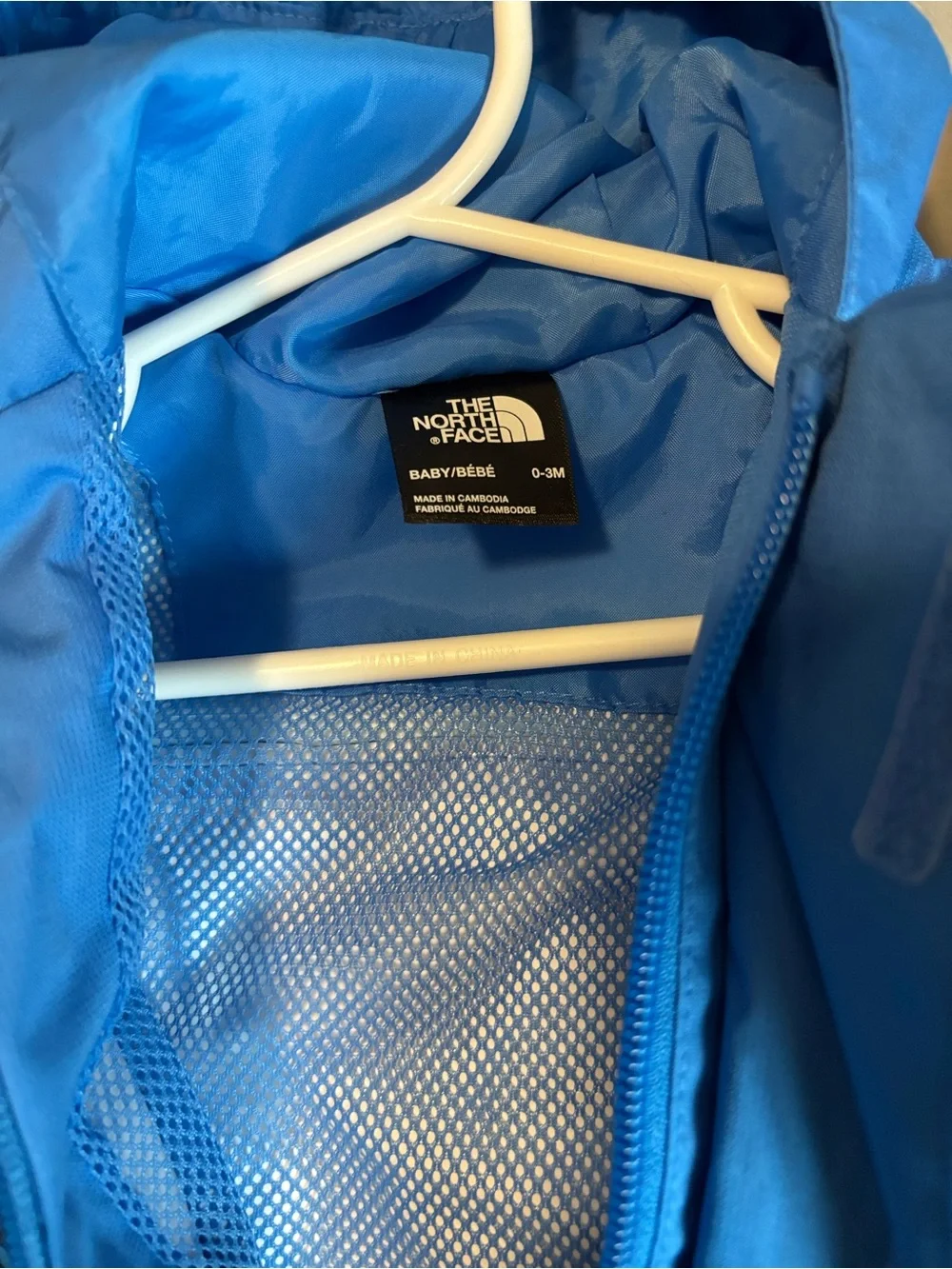 Baby  .  0-3months The North Face  rain jacket